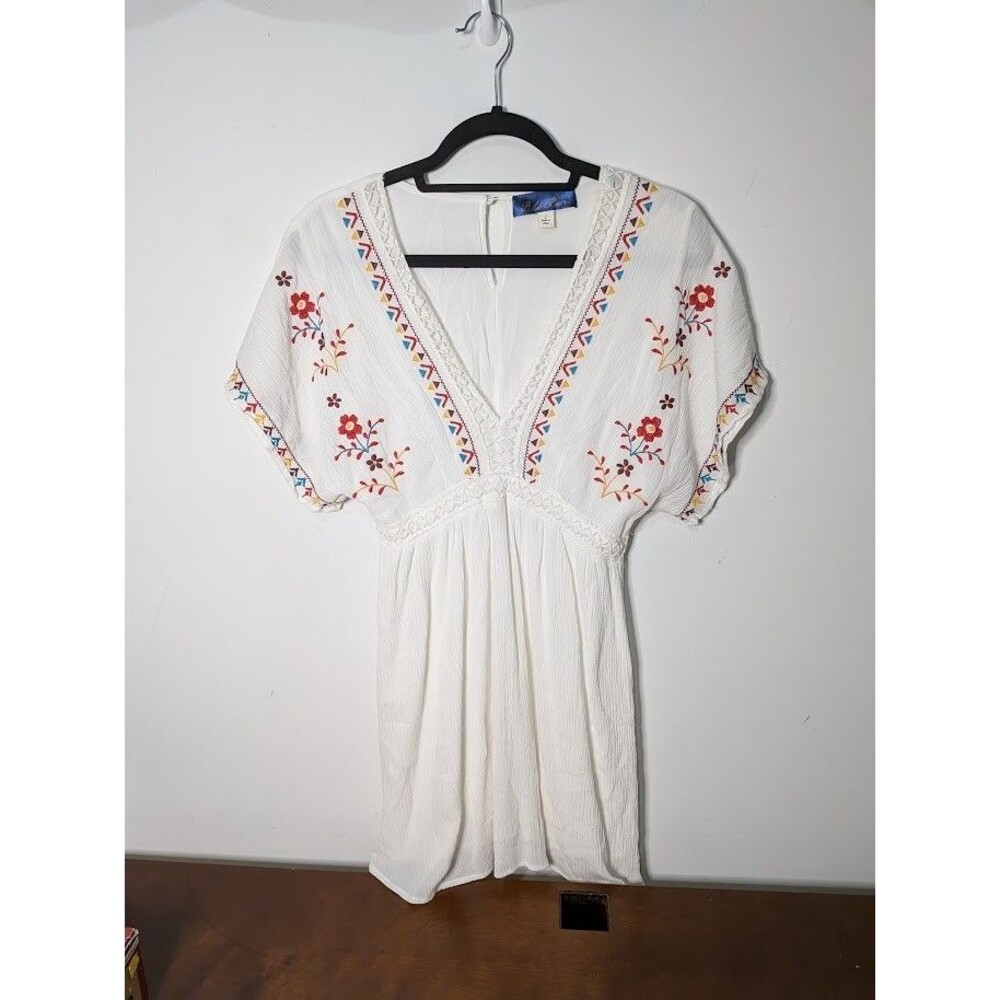 Blue Rain White Embroidered Mini Dress Small S Boho Festival Vacation TRENDY